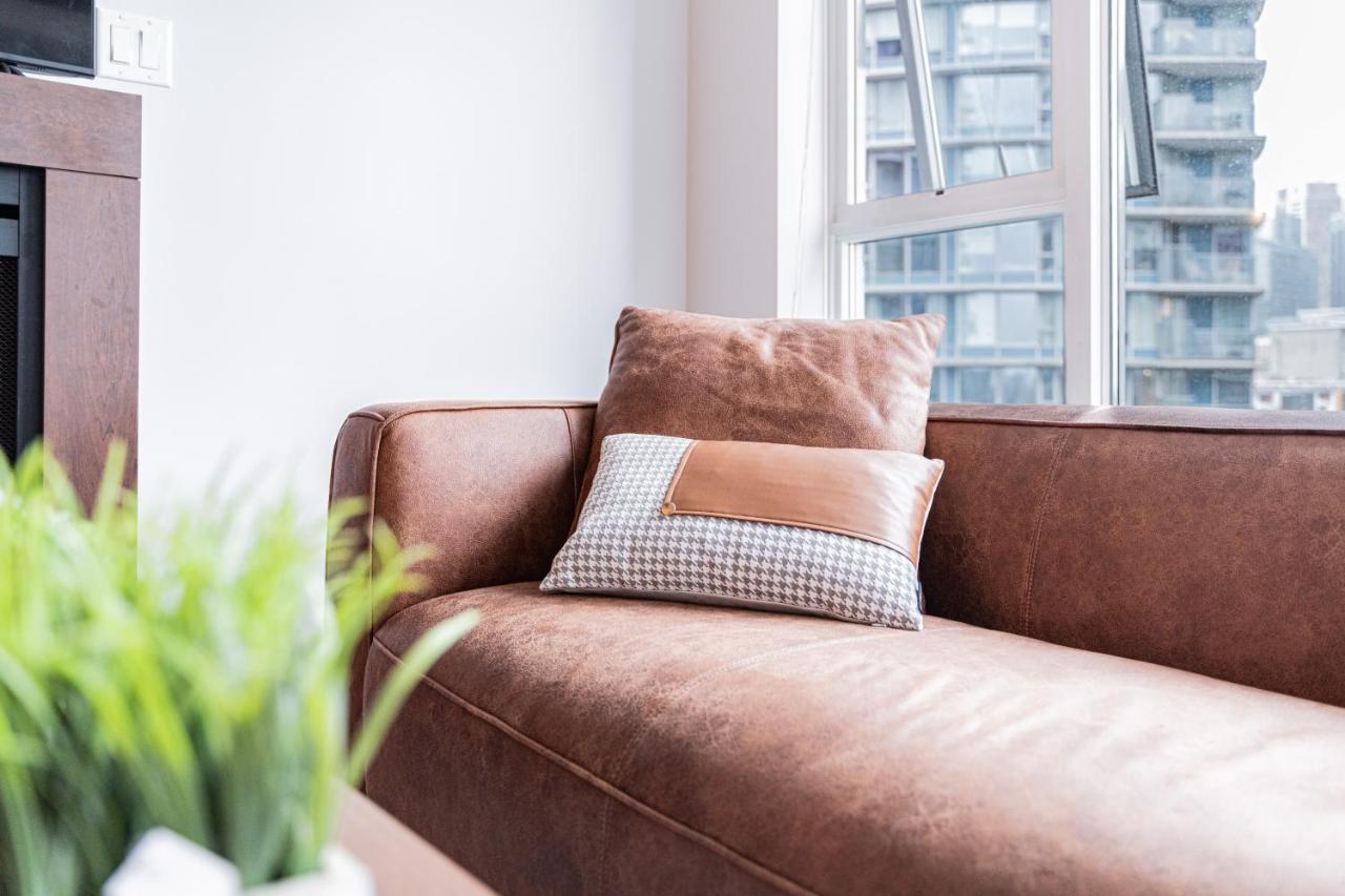 Amazing Views ! Leather Furniture ! Cozy Condo! Ванкувер Экстерьер фото